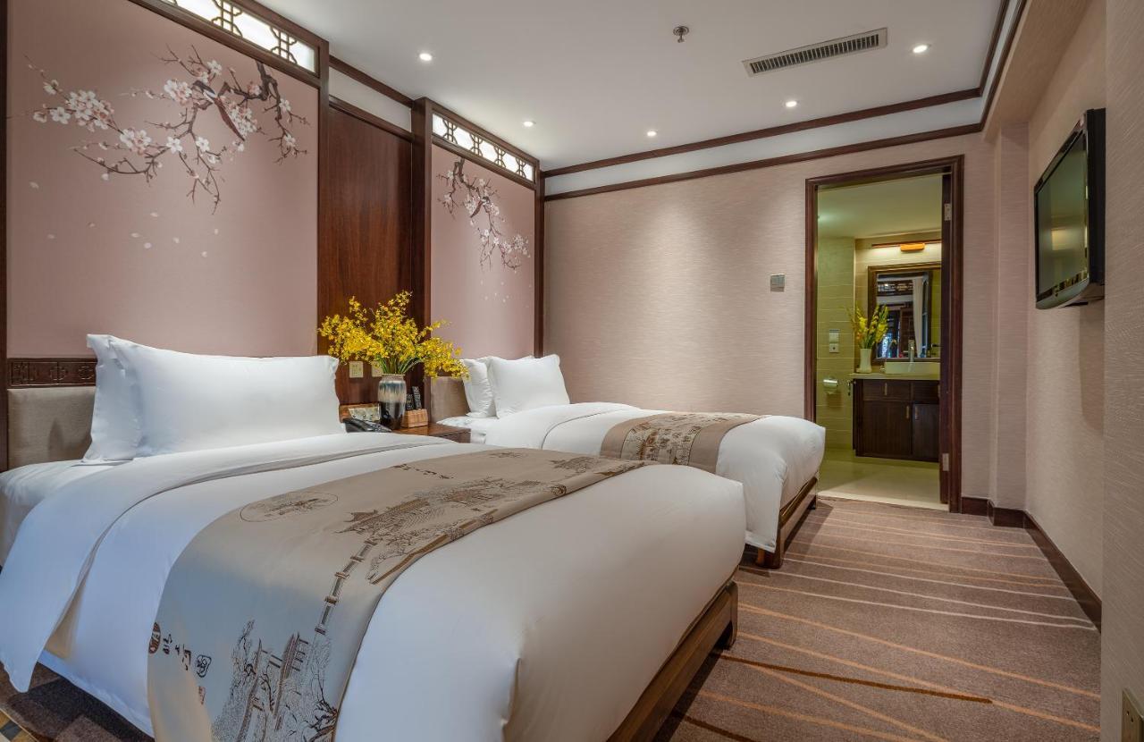Doof Resort Hotel Лицзян Экстерьер фото