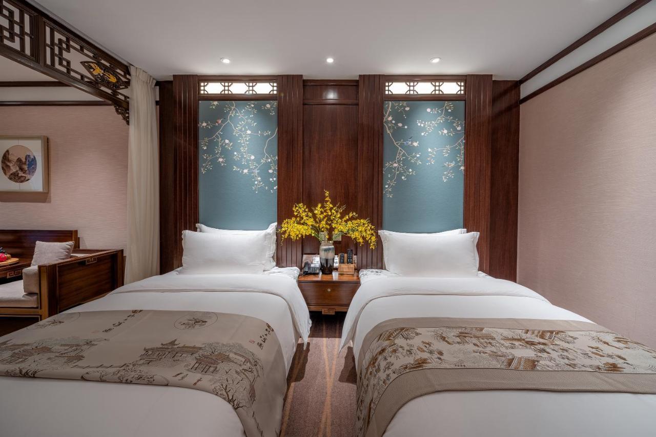 Doof Resort Hotel Лицзян Экстерьер фото