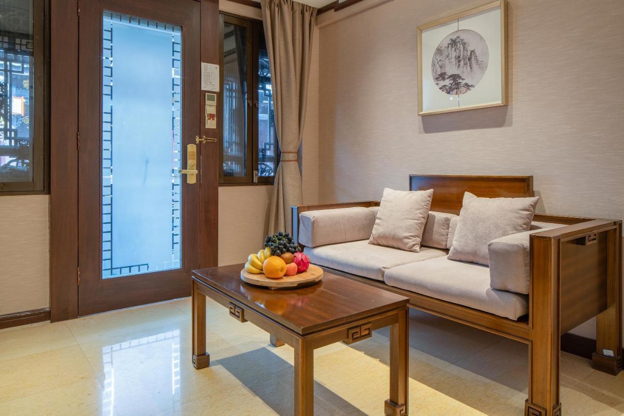 Doof Resort Hotel Лицзян Экстерьер фото