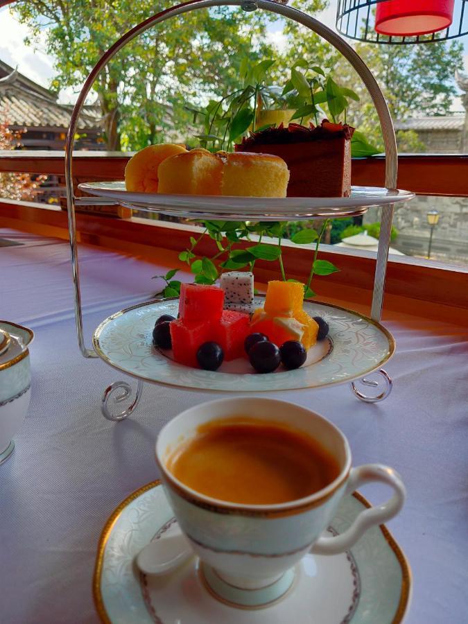 Doof Resort Hotel Лицзян Экстерьер фото
