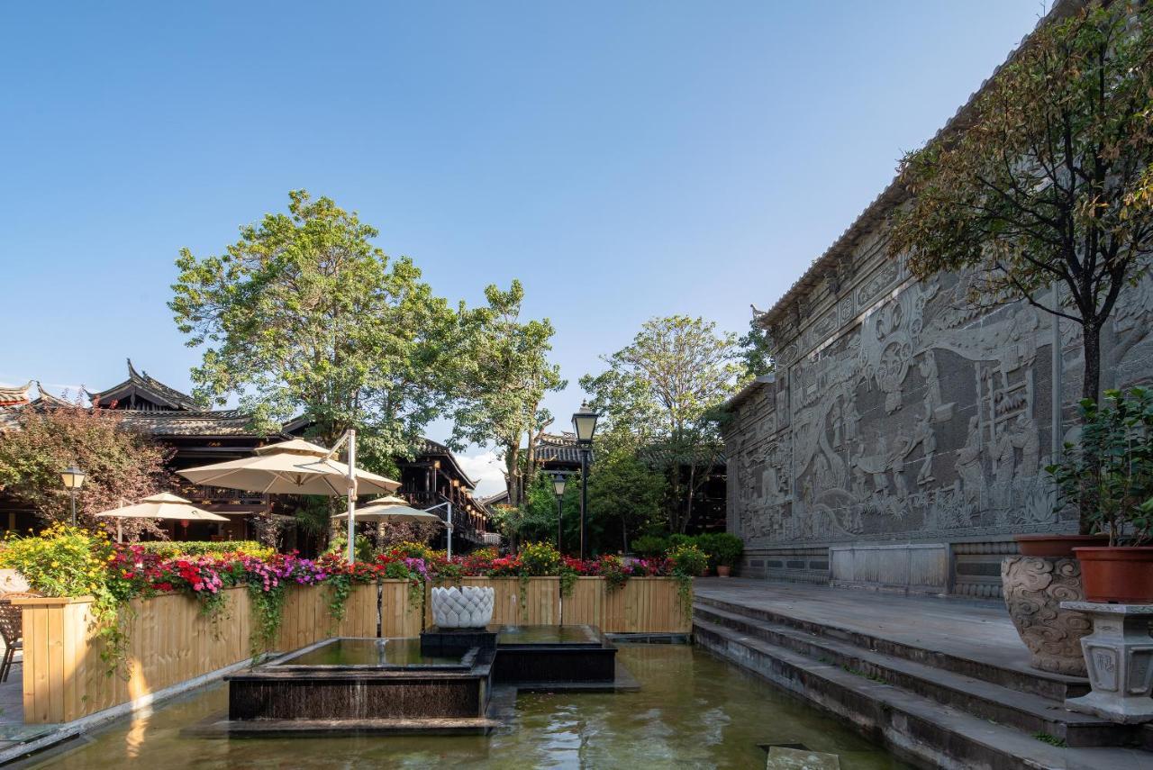Doof Resort Hotel Лицзян Экстерьер фото